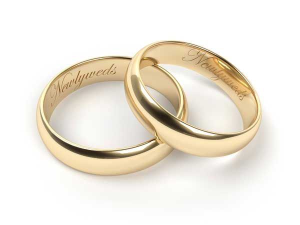 Se me perdió el anillo, dijo preocupado mi papá.