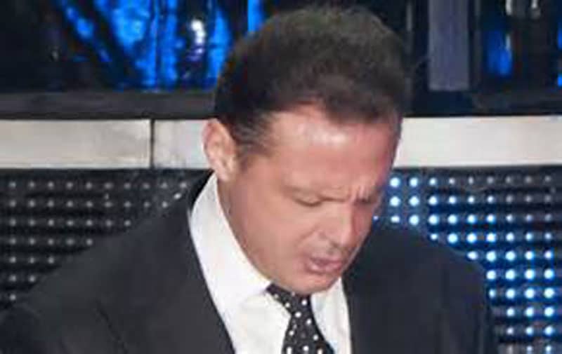 Luis Miguel enfrenta una demanda por más de 1 millón de dólares