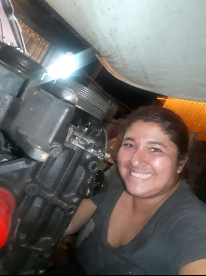 Shaylin desde pequeña ama la mecánica