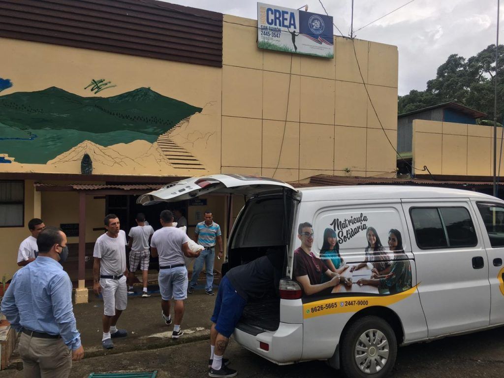 La Universidad de San José tiene un programa único lleno de solidaridad