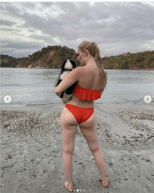 Lindsey decidió responder sobre su cuerpo 100% natural