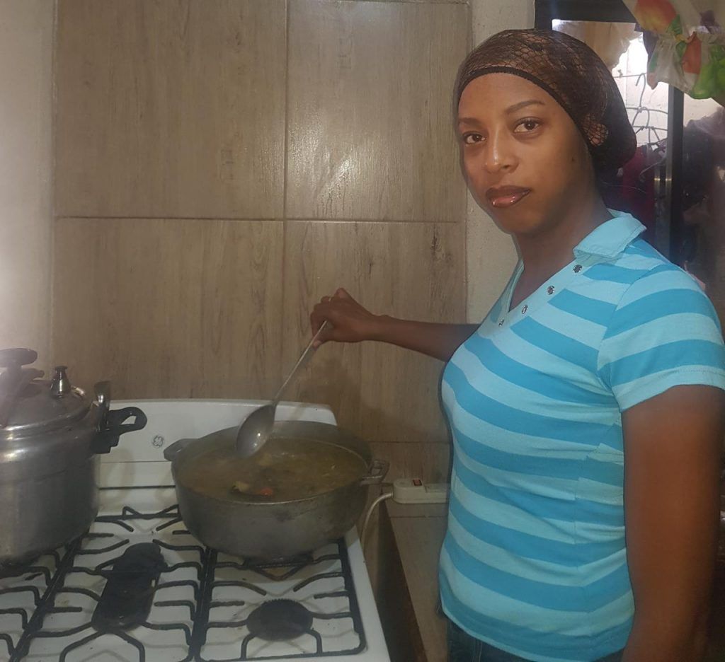 El Rice and beans no puede faltar en el menú de esta emprendedora