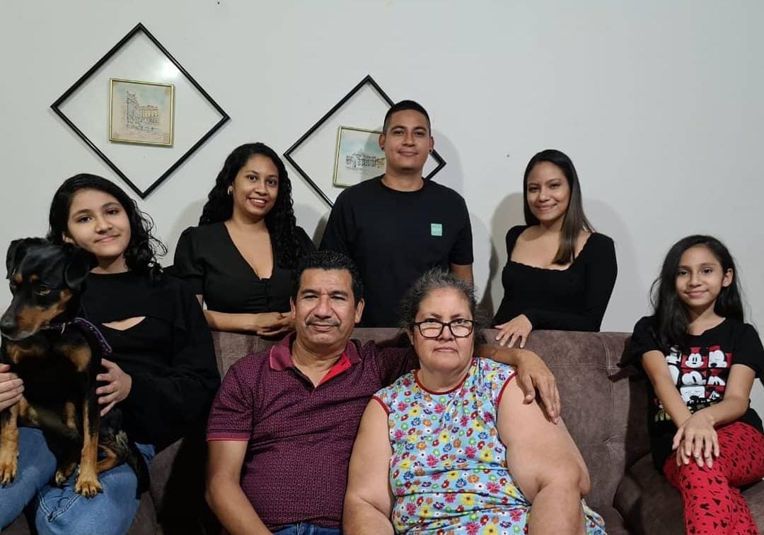 En lucha contra el cáncer, el abrazo, ánimo y acompañamiento ha sido clave. 