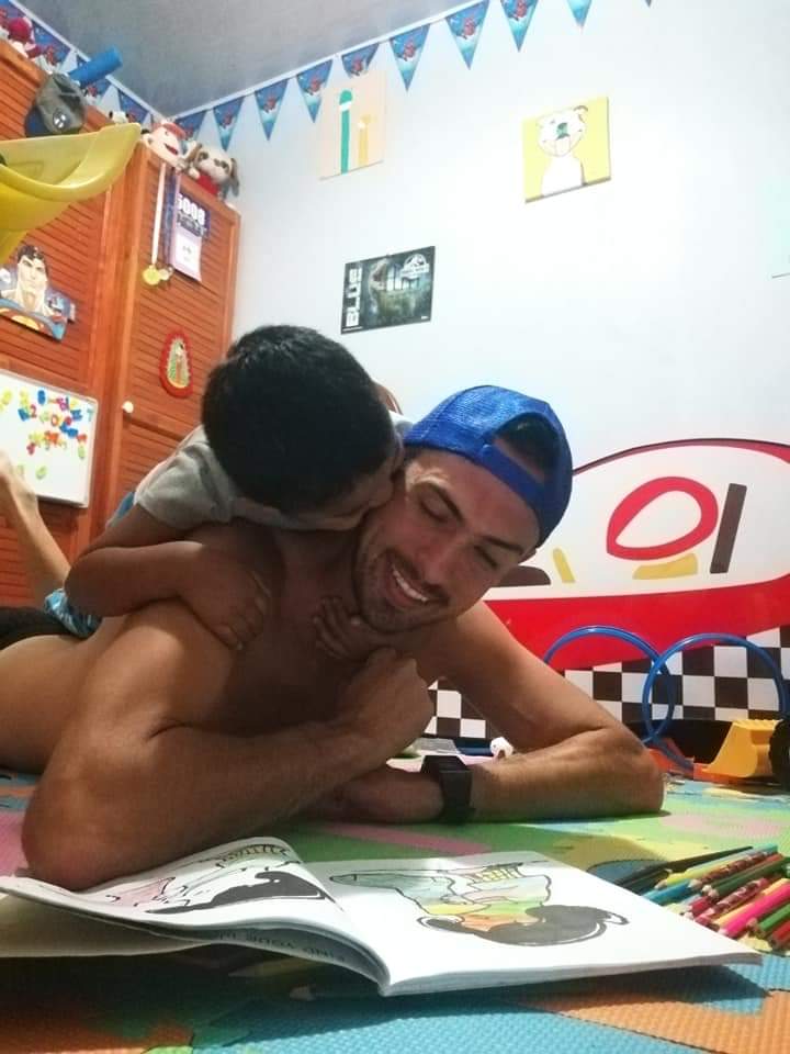 Alonso y su hijo Miguel son inseparables