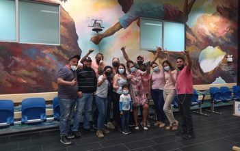 Sarai celebró en Costa Rica su última quimio, acompañada de su familia y amigos. A la distancia su familia en Venezuela