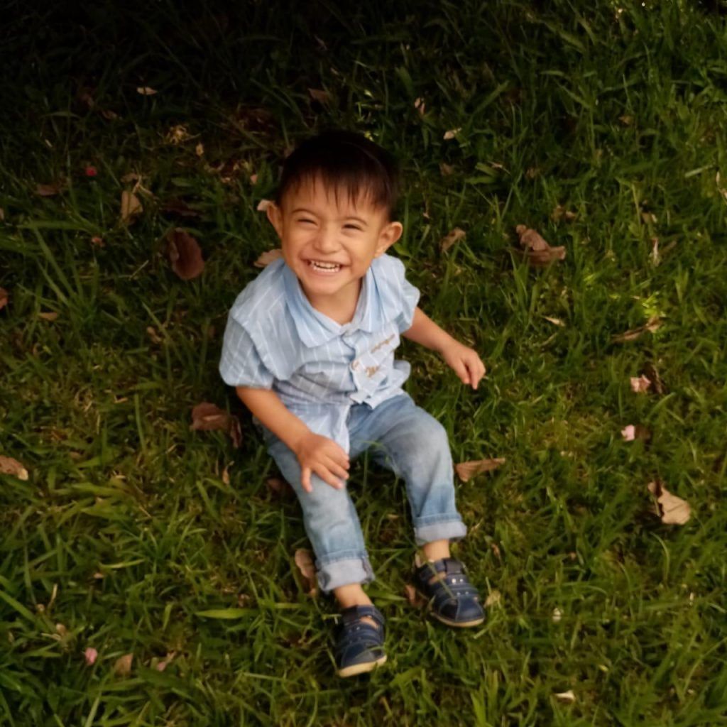 Gael tiene 2 años llenos de salud y el amor de sus padres