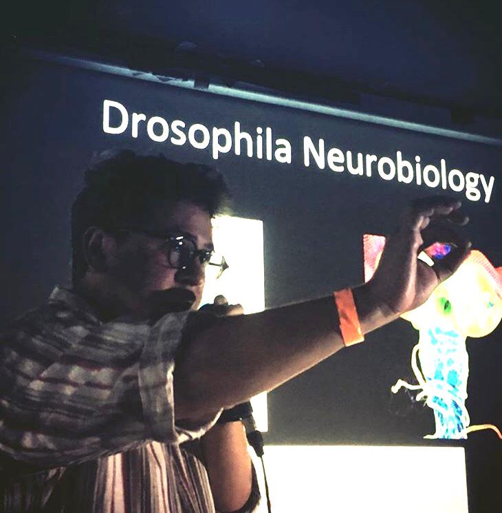 Davys hace hoy su tesis en la Universidad de Columbia