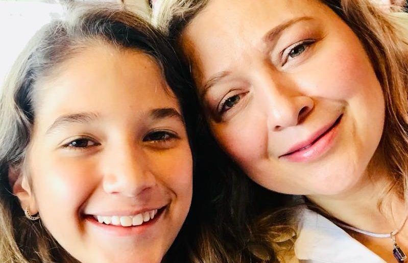 Marcela encontró a su hija sumergida en tanque de agua, los médicos dijeron que sobreviviría, pero ella se aferró a su fe