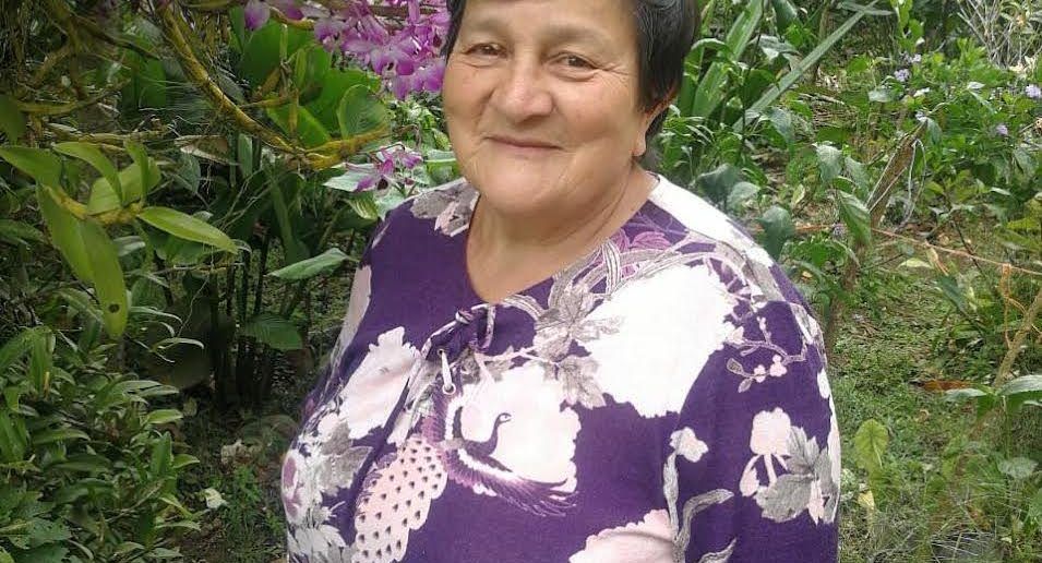 Doña Mayela suma tres años esperando una cirugía para remover hernia gigante en su estómago.