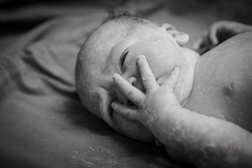 "Muchos de estos bebés son la promesa de amor de Dios"