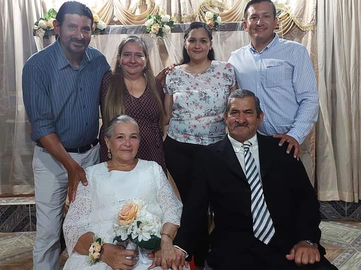 Un mes antes de fallecer, la pareja celebró su 50 aniversario de bodas
