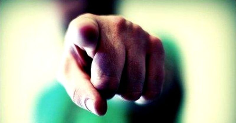 Esta joven dice que en su familia no puede opinar en voz alta por quién votar