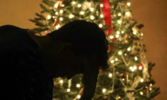 Depresión en navidad, lamentable y usual