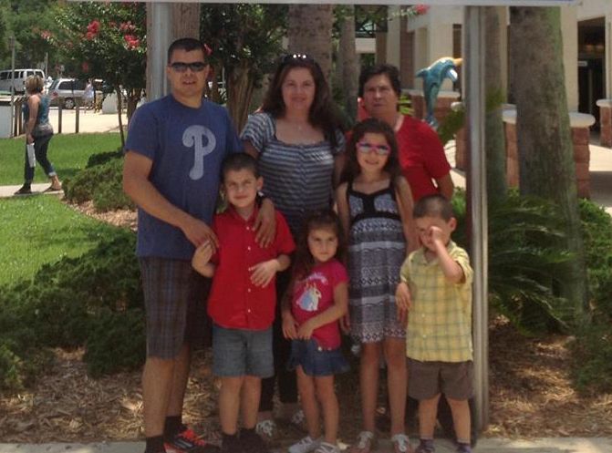La familia Bonilla Solano ejercerá su derecho al voto en Newark
