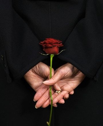 Doña Mari es la primer mujer que muere por COVID-19 en CR