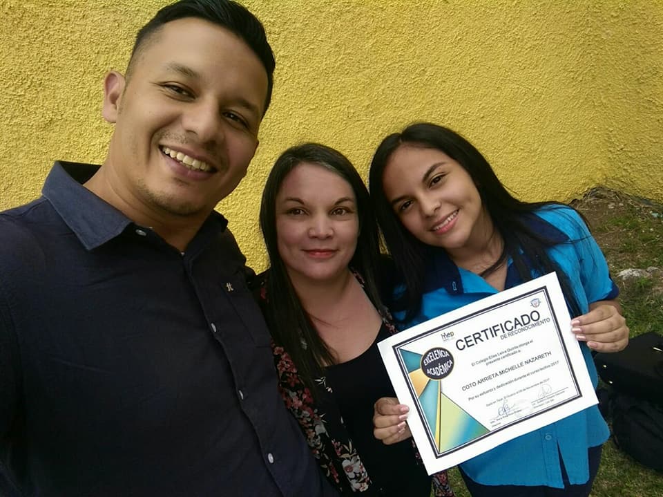 Michelle Coto cursa este año su noveno de colegio