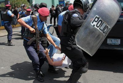 Mami por qué los policías son malos?